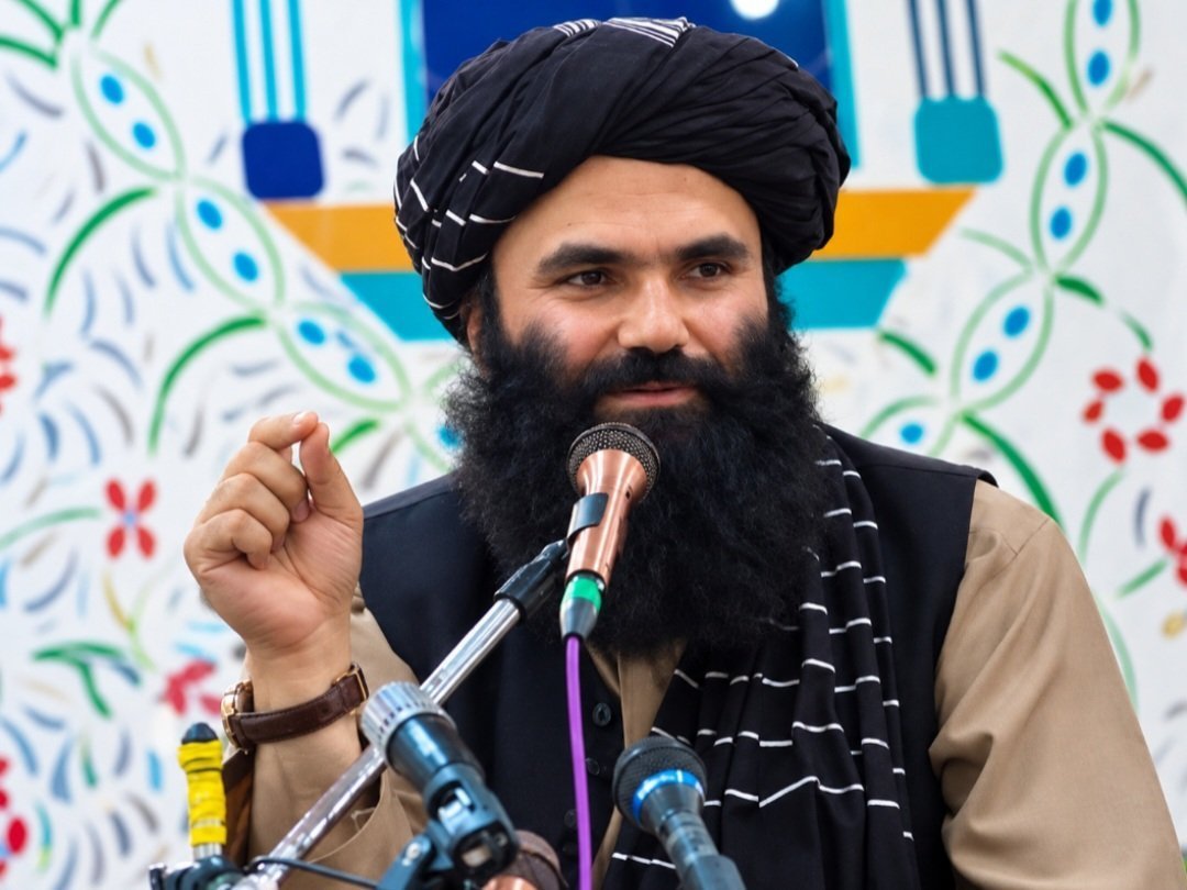 hlmndy96263's tweet photo. نرمي به اختیاروو، سختي به نکړو. 
باید زموږ په اخلاقو خلک له دین سره مینه پیدا کړي.

سراج ابن جلال | 💝 https://t.co/iqmEeOuFV0