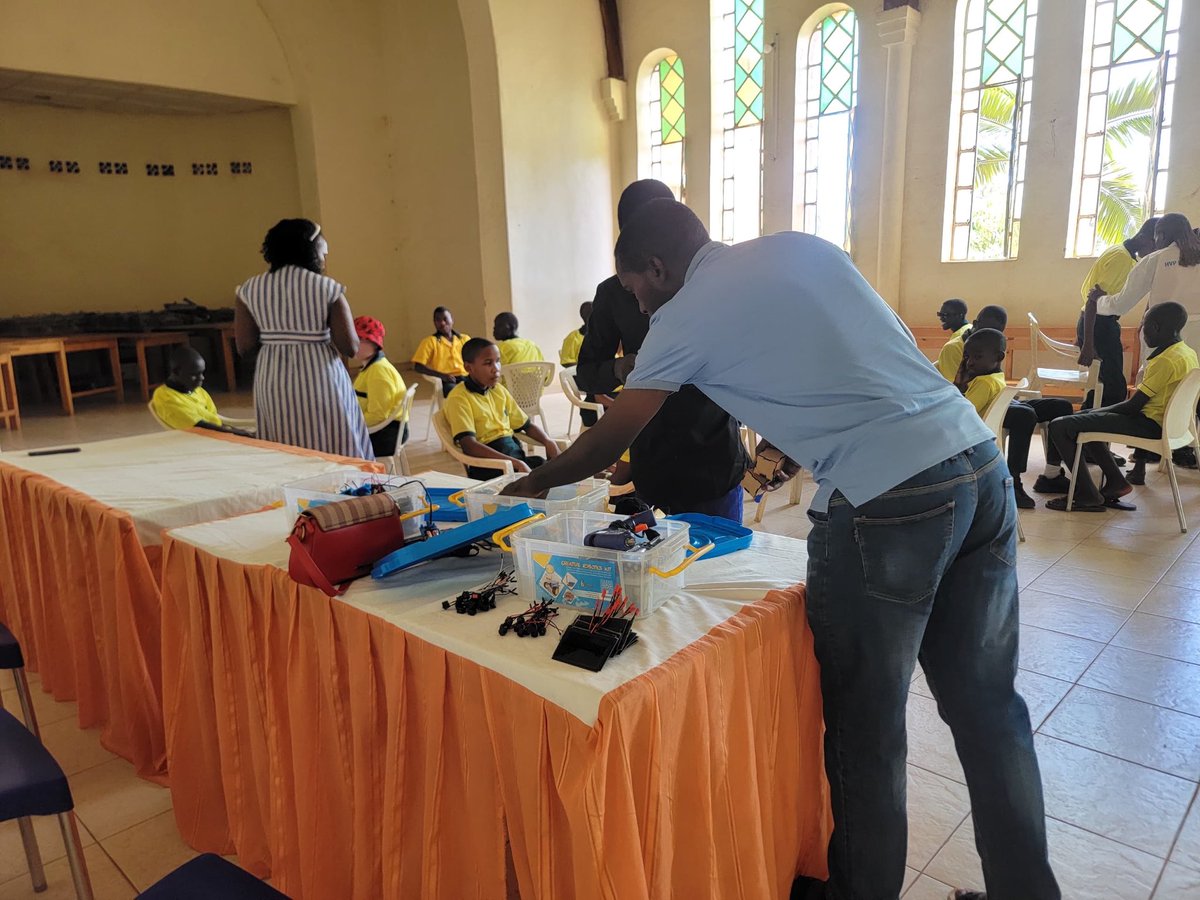 creativity_rw's tweet photo. We visited Gatagara School in Rwamagana, where we put our science kits into the hands of learners with visual impairment and we explored how thoughtful product design can make hands-on STEM more inclusive.

One space to explore and discover 
#CreativityLab #InclusiveSTEM https://t.co/5b3XICmSQw