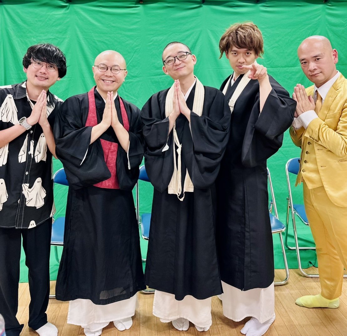 thenamuzu's tweet photo. "禁欲マリカー"ありがとうございました🙏
お坊さん達!?でワチャチャして楽しかったです！！！

謎に人気のある工藤さんと、全くファンがいない築山さんと、とにかく下手な関口さんでした！

また集まりたい🚗💨

✨アーカイブ✨
https://t.co/9Hn4PRwLGZ https://t.co/endGKZdufe