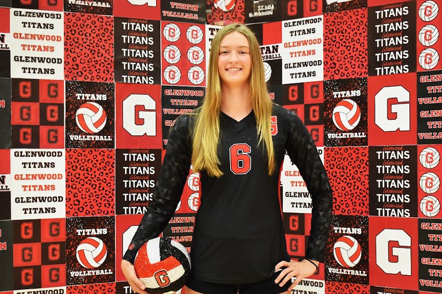 illprepvb's tweet photo. It takes more than unhappy feet to slow down this Ultimate Player of the Week
https://t.co/AKmy7xza7o https://t.co/7dAyX358zy