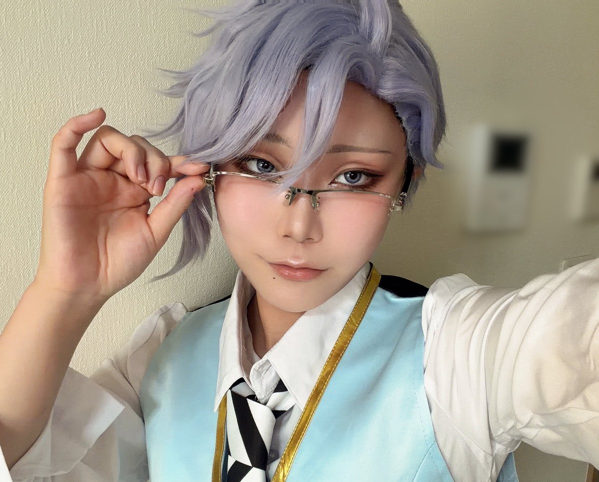sturime0118's tweet photo. Dハロ練習した
※ブレザー無し https://t.co/hRRKIKbZRq