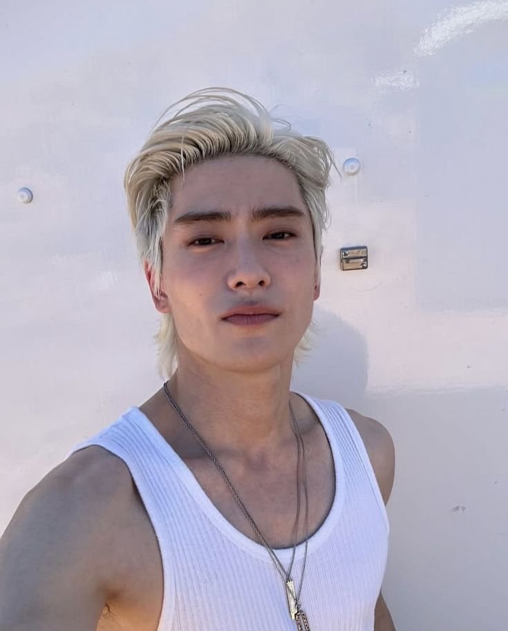 vodyanixsa's tweet photo. Very hot, isn't it? https://t.co/JbXM9jWejP