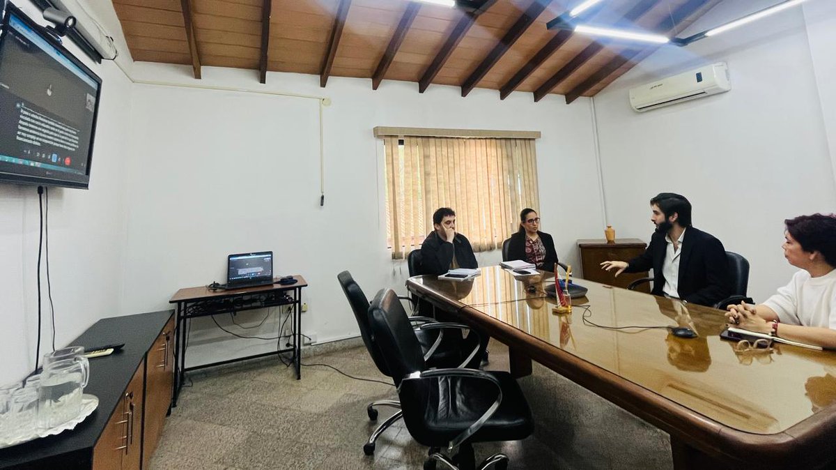 InstitutoPy's tweet photo. 📌INS recibe visita del Instituto de Salud Pública de la Universidad de Buenos Aires

https://t.co/F4bxTKKcMS https://t.co/Yza8xARN1k