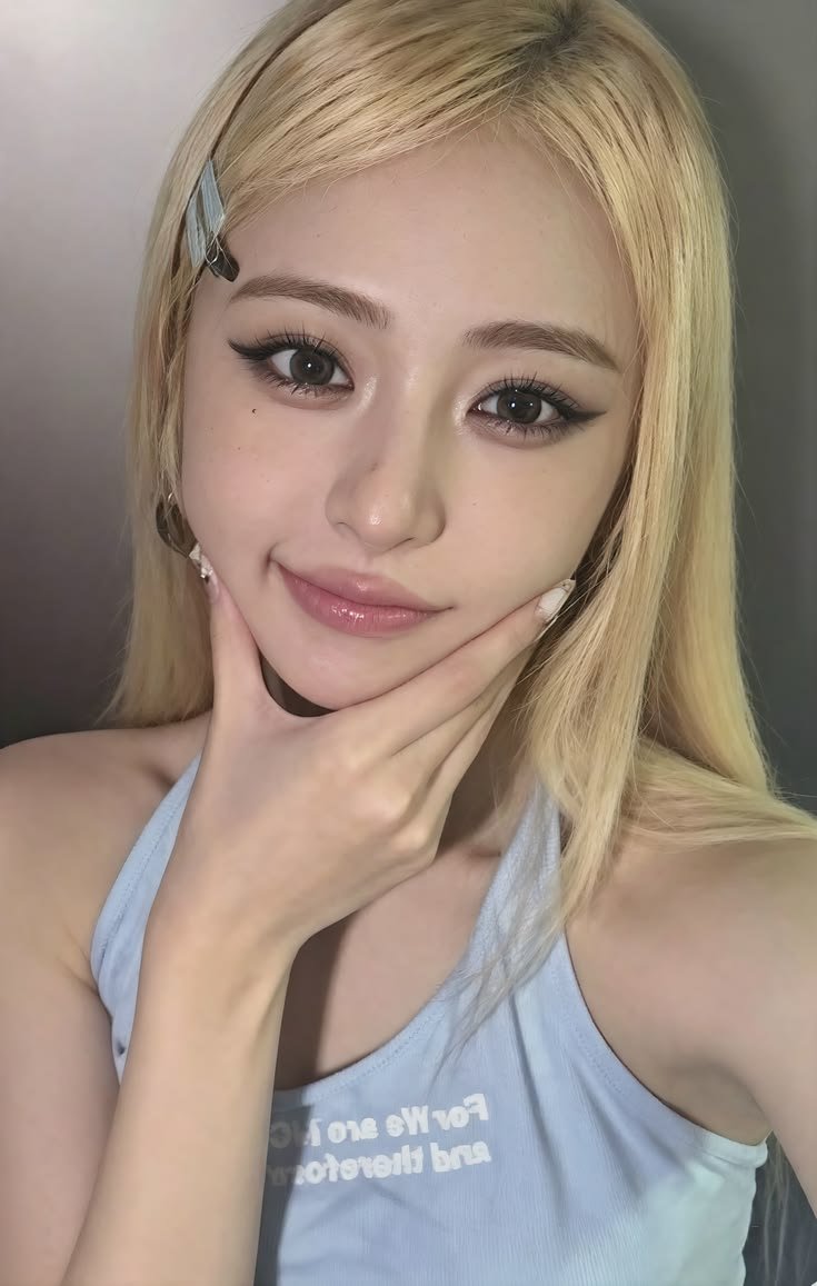 yunthesia's tweet photo. Şunların pcsi bende olmassa hayata devam edemem https://t.co/QwEE4zh3oN