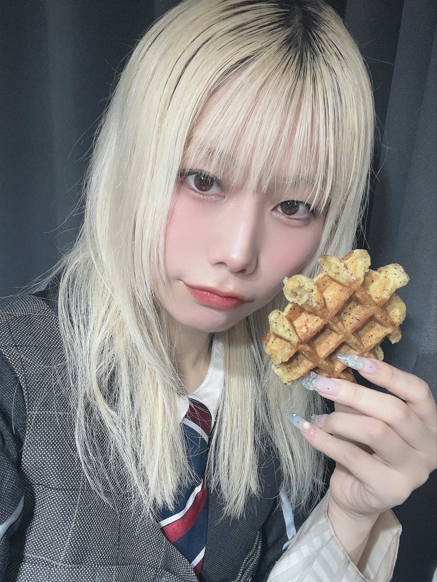 tsumugi_3510's tweet photo. もぐみこち🧇🎶 https://t.co/MppCMO0JPz