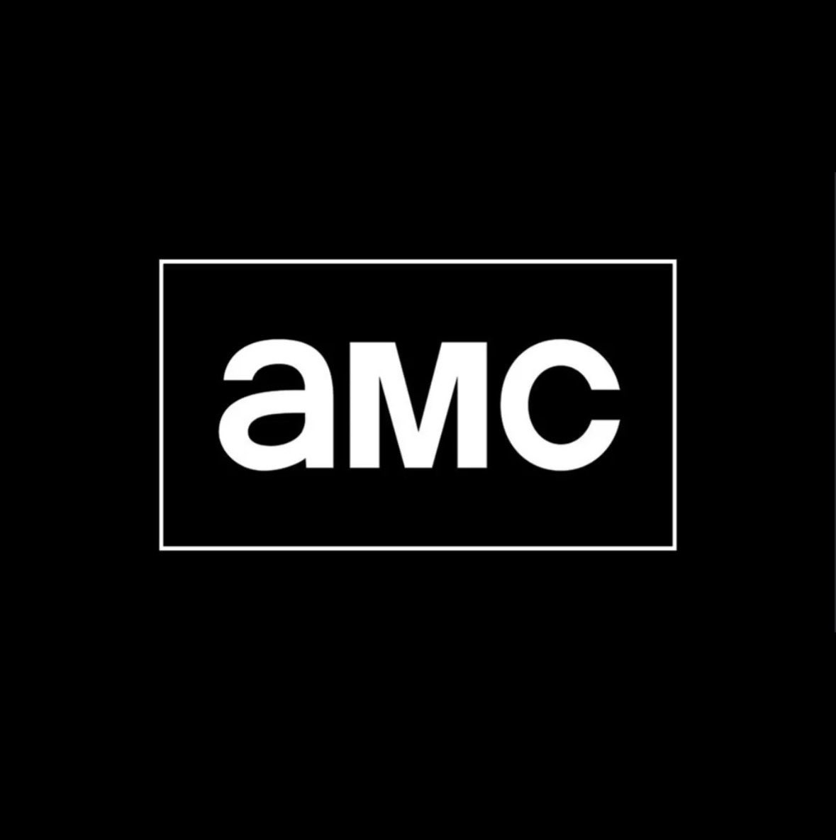 Daily_Chucky's tweet photo. AMC will be playing the Chucky movies all day tomorrow 🔪📺

3pm: Child’s Play 3  
5pm: Child’s Play 2  
7pm: Child’s Play (1988) 
9pm: Bride of Chucky  
11pm: Seed of Chucky  
1am: Curse of Chucky
3am: Cult of Chucky https://t.co/ah4eOvqCue