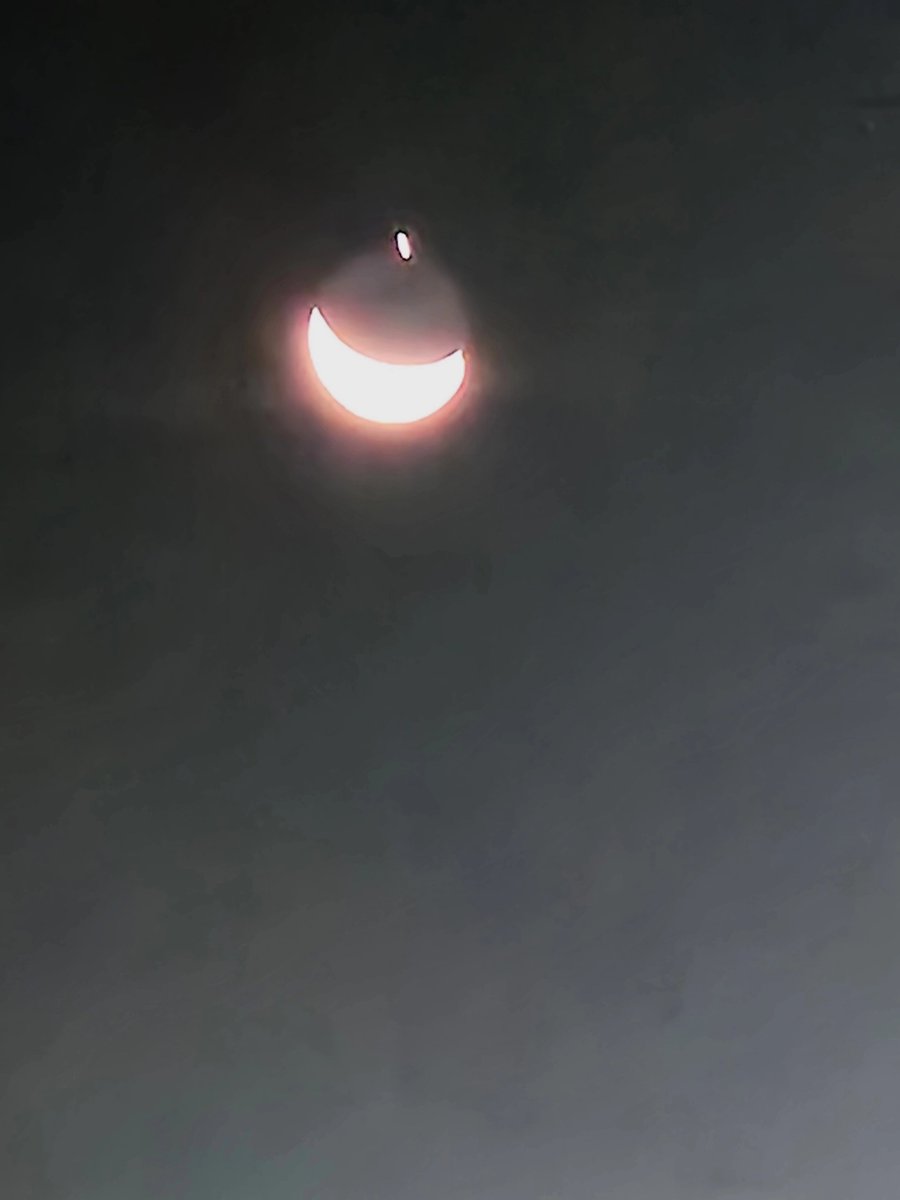 MuChanCommunity's tweet photo. Never seen the Moon like this.!.
Have you.?.

#moon #trending #spacex @elonmusk https://t.co/k7aQWl7dqs