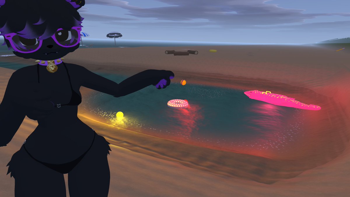 ZayVeeUr's tweet photo. Just saw this new world with dynamic EVERYTHING 
the sand, water, and lighting.

the sand resettles after you dig it!
the water pushes you if it flows fast! 
A daylight cycle allowing an eclipse and blood moon

and somehow... ITS FUCKING QUEST COMPATABLE??? https://t.co/mrImWGUjzs