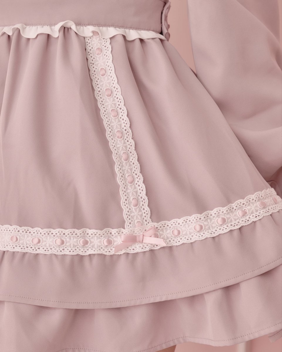 romeritual's tweet photo. 🎀Dolly Heart Mini Dress🎀

ハートボタンやリボン、フリルなど、
女の子の“好き”をぎゅっと詰め込んだitem♡

10/28(Wed.)12:00~zozotown❤︎ https://t.co/F8SmSrebz0