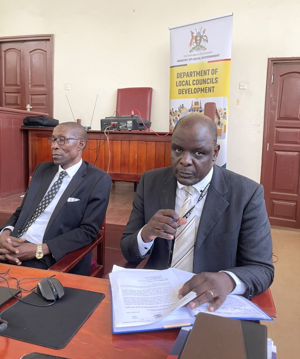 MoLGUganda's tweet photo. Tororo CAO Calls for Teamwork as Council Induction Begins

Tororo District CAO Mr. Wambi Richard has urged newly elected council members to understand their roles and build strong working relationships with technical staff to strengthen service delivery

#InductionOfLocalCouncils https://t.co/fvrH5Z62zF