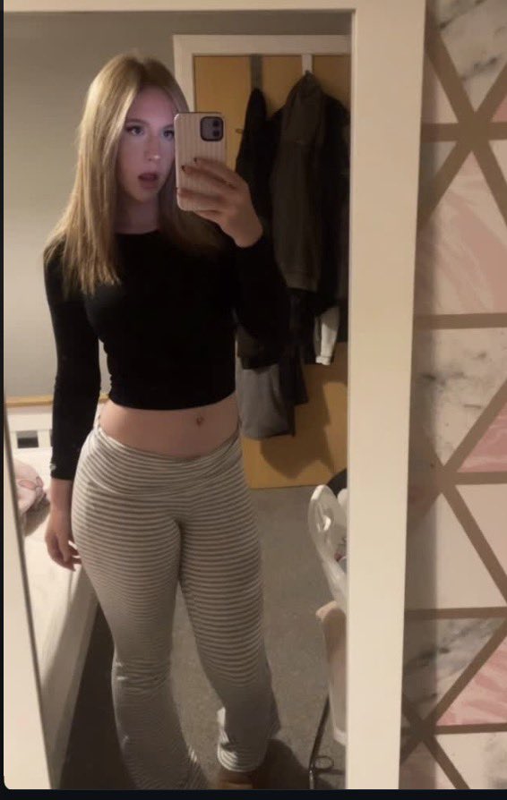 goonoexr's tweet photo. Her name is Sophie she is freshly 18

What do u think about her?
if we get 20 likes i’ll post more of her
#irl #irls #submission #exposed https://t.co/LRIBkV8DxU