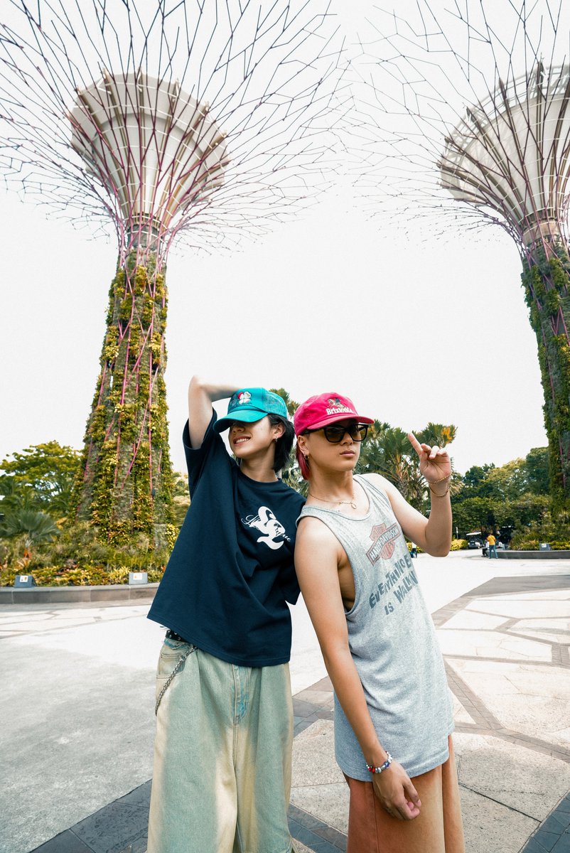 LIL_LEAGUE_'s tweet photo. #LILinSingapore

ℙ𝕙𝕠𝕥𝕠 𝕕𝕦𝕞𝕡 ①📸🧡

#Singapore
#LILLEAGUE https://t.co/cs9NQqLAe1