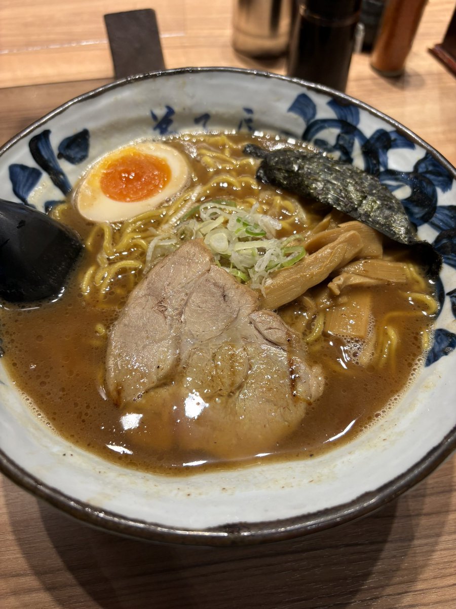 homujio's tweet photo. ほっとする味
いつ食べてもおいしい
#弟子屈ラーメン https://t.co/7HPaF3B3DV