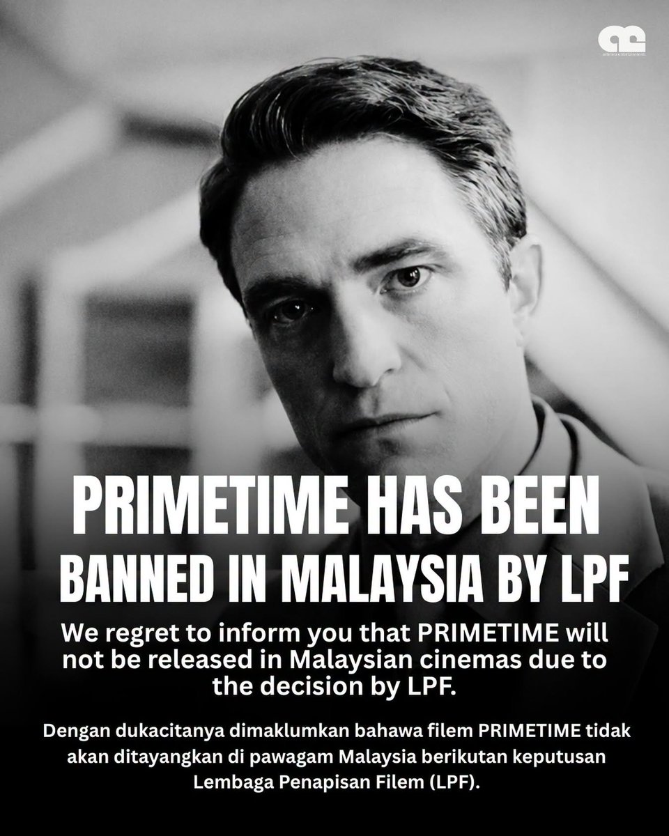 NewsBFM's tweet photo. Hollywood thriller Primetime has been banned from Malaysian cinemas, said local distributor Antenna Entertainments.

The film, starring Robert Pattinson as TV host Chris Hansen, is inspired by his reality show To Catch a Predator and a 2006 sting operation that goes fatally wrong.