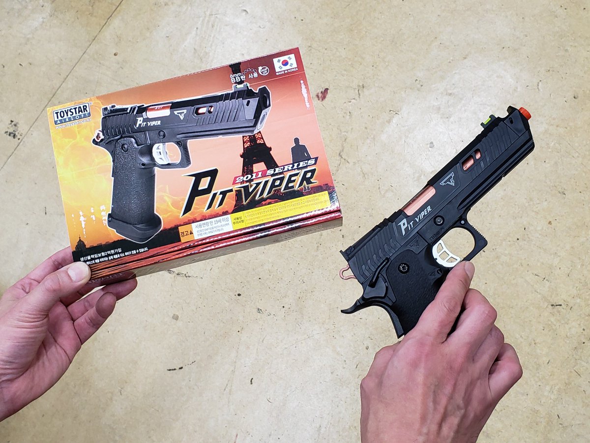 Star_Shopping00's tweet photo. TOYSTAR 14歳以上用
スライドストップ機能あり
エアコッキングガン　
PIT VIPER

こちらも新入荷商品です。
スターショッピング商品ページはただいま準備中。販売開始をお待ちください。 https://t.co/yO2YJdp6ln