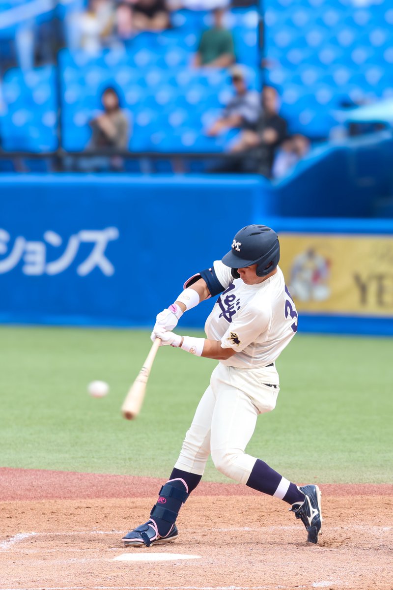sh_bb106's tweet photo. 本当に素晴らしい為永くん
首位打者👏🔥

#為永皓 
#明治大学
#横浜高校 https://t.co/UL3NN9UJXL