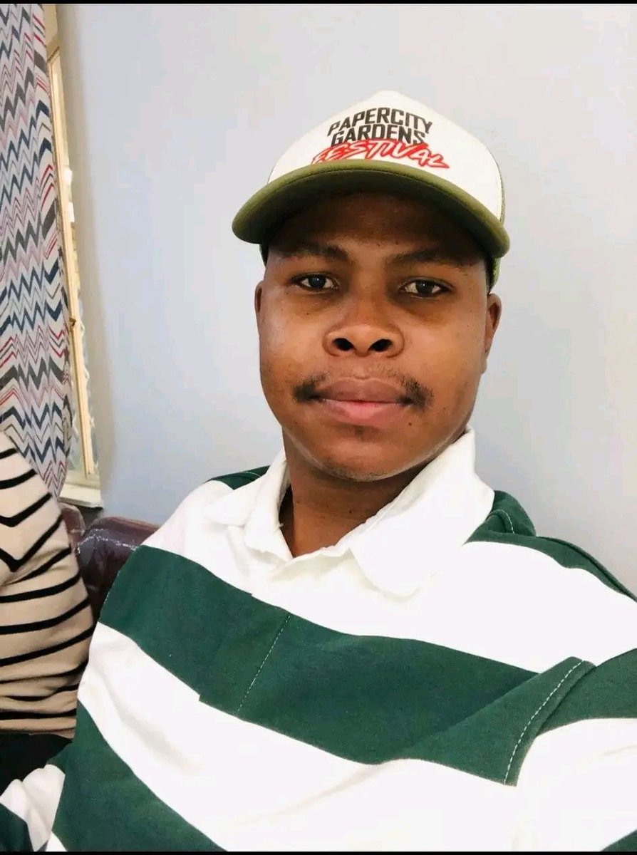 joy_zelda's tweet photo. Let's make him Trend until he is found. https://t.co/7OhxC6yTB6