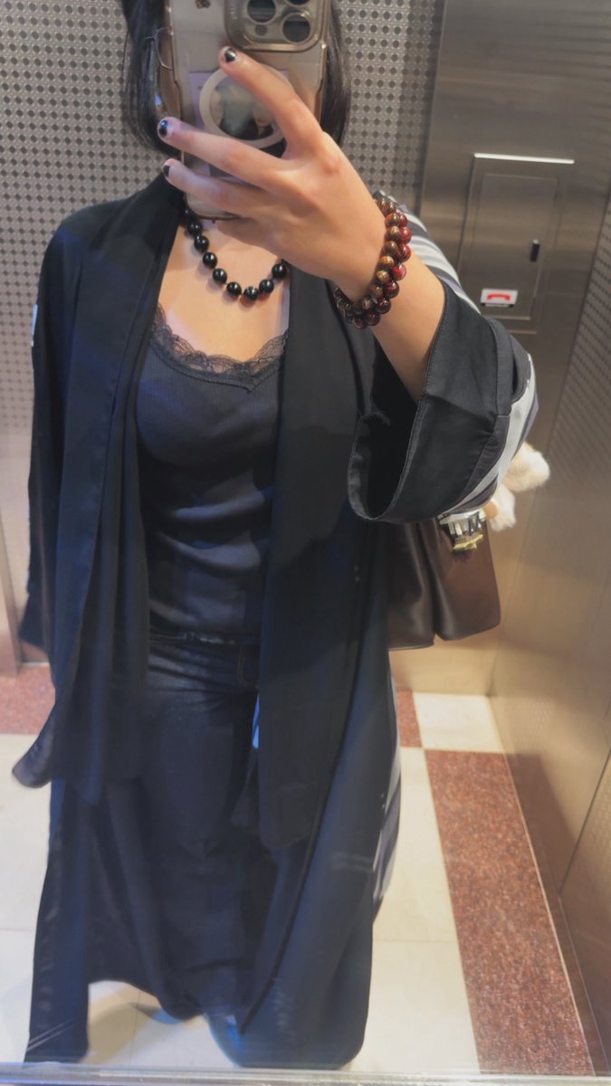 lostalba's tweet photo. #ootd https://t.co/J2hkdogd3j