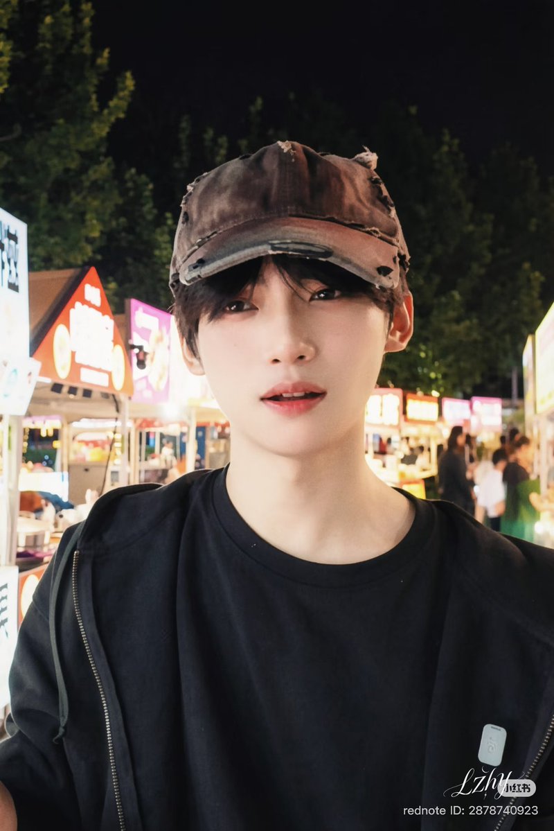 MeenLeon45's tweet photo. ไปตลาดเงินพอไหมลูก ตลาดเขารับไทยพลัสไหมลูกกกกก 

น่ารักวะ https://t.co/3FoEG7E9Z0
