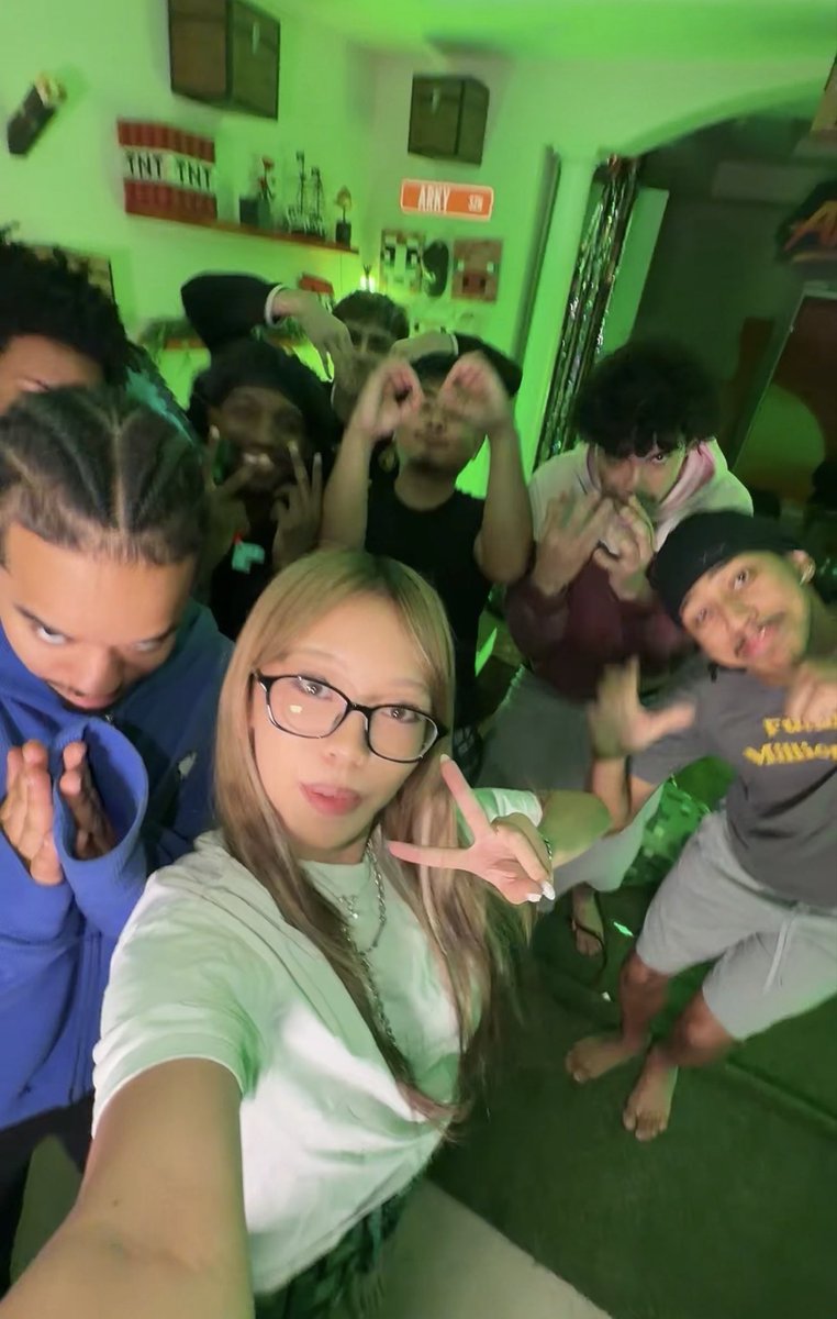 ykranzs's tweet photo. 🧡 https://t.co/eFw8MY01qq