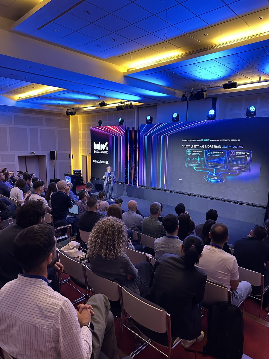 bigdataweek's tweet photo. 🔵 One forecasting model won’t work equally well for thousands of products. So how do you choose? Coralia Zotic from @EPAMSystems is sharing how competing forecasting methods can support better inventory decisions with fewer stockouts and less excess stock.

#bigdataweek #bdw2026 https://t.co/hSCNBc01kI