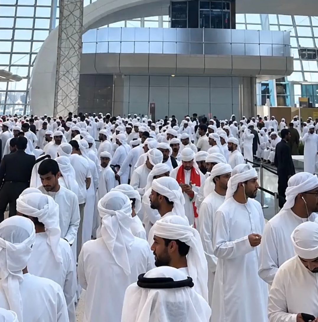 bodiabb_'s tweet photo. اللهم اسعد عيال زايد.. دائمًا وابدًا 🤍 https://t.co/DDEjBJQwNr