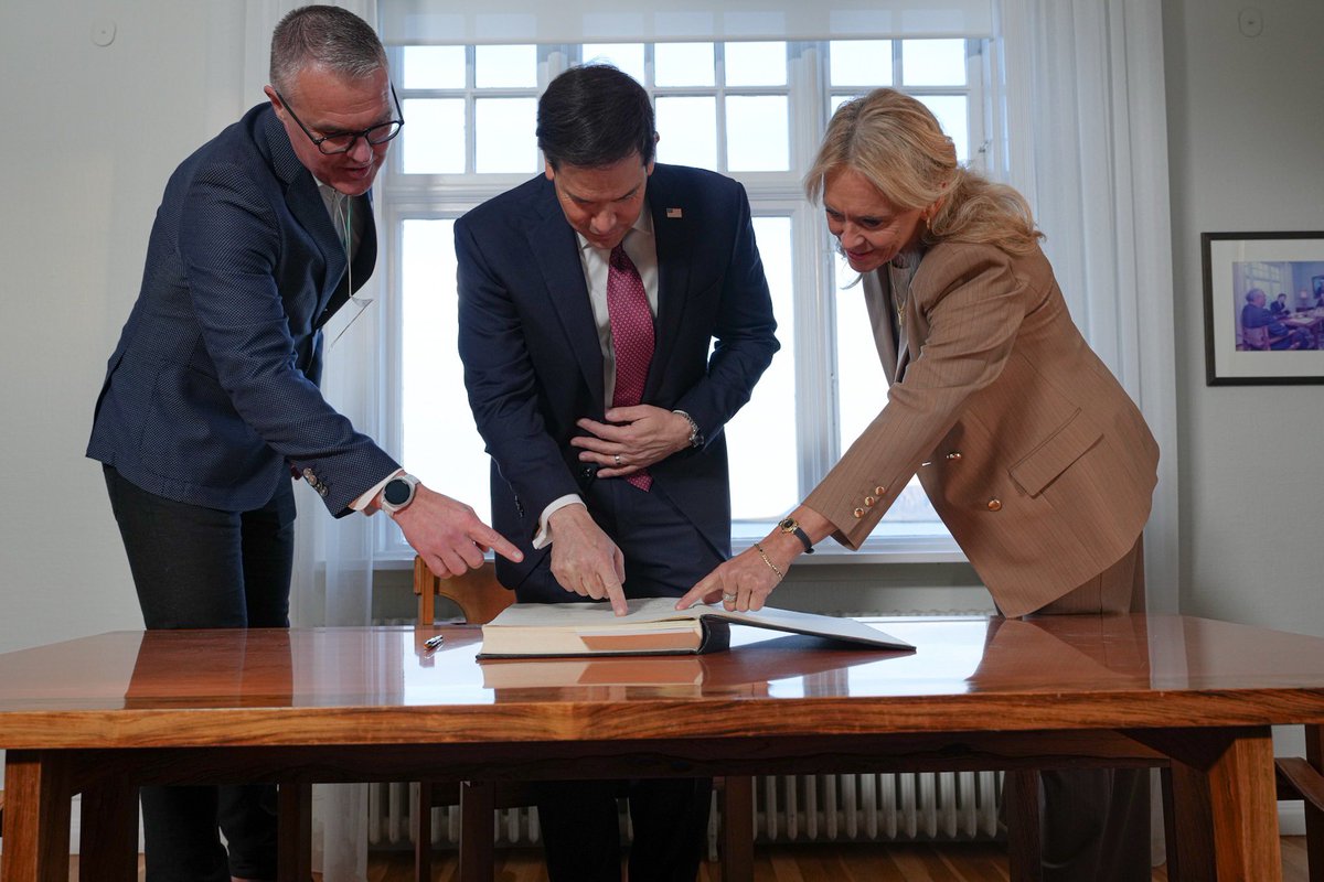 SecRubio's tweet photo. Toured the Hofdi House, where the 1986 Reykjavik Summit between President Reagan and Soviet General Secretary Mikhail Gorbachev took place. 

The house symbolizes diplomacy’s role in ending the Cold War and defeating communism. https://t.co/pHh7jMNRdZ