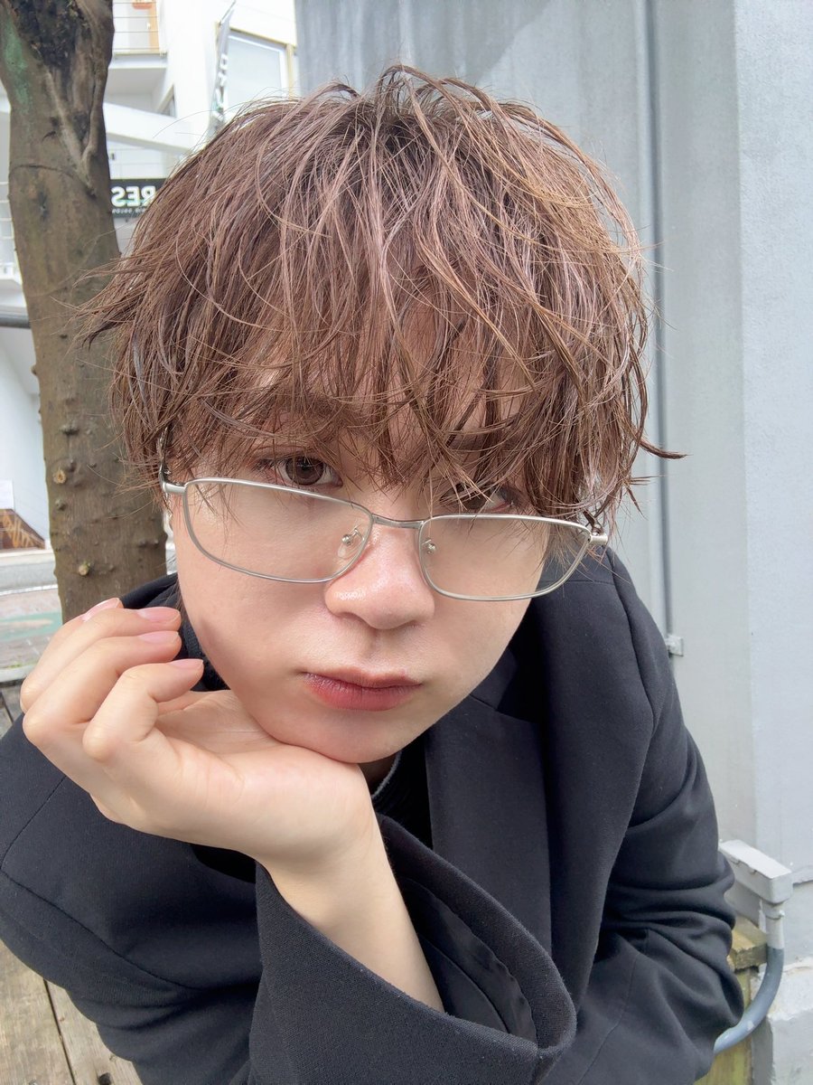 atsuya_0312's tweet photo. カット✂︎
珍しくイケイケなあつやだよ笑💙🫧 https://t.co/B1Qna5p2Ag