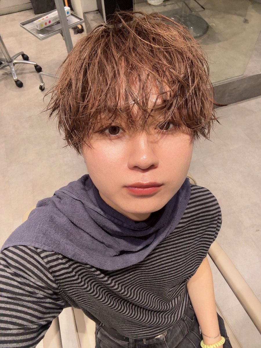 atsuya_0312's tweet photo. カット✂︎
珍しくイケイケなあつやだよ笑💙🫧 https://t.co/B1Qna5p2Ag