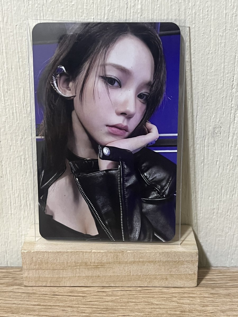 aellacart0121's tweet photo. wts lfb ph aespa karina drama version album photocard

₱300
DOP: 30% nrdp payo, 2 weeks rb
On hand
x sensi, with small flaw (check reply)
check vid condi FIRST BEFORE CLAIMING (pinned twt for gdrive link)

t. aespa karina drama short hair pogi ver version photocard pc poca album https://t.co/1JQ4Aqucu9