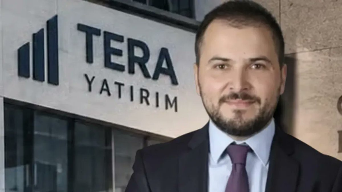 kucukekran's tweet photo. 🚨 Fon soruşturmasında 14 milyar TL’lik şok iddia: Tezmen aylar önce savcılığa gitmiş!

Patronlar Dünyası'nın haberine göre Emre Tezmen, Erdin Özel’in yaklaşık 14 milyar TL’yi şahsi hesabına aktardığını tespit etti ve aylar önce Bakırköy Cumhuriyet Başsavcılığı’na suç duyurusunda bulundu.