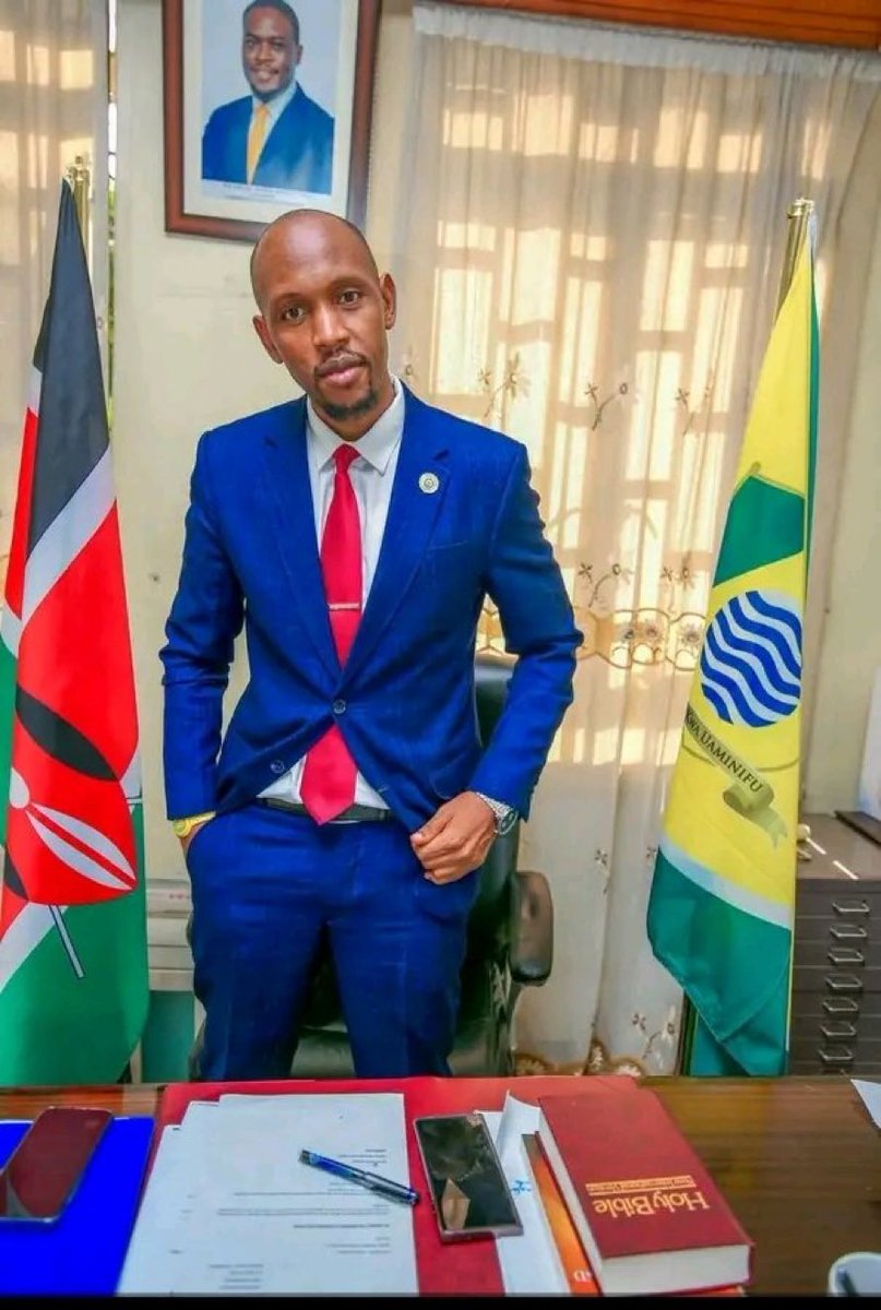 RealKakuzi's tweet photo. Will you vote Mosiria for Governor in Nairobi? https://t.co/haIzSoYWTC