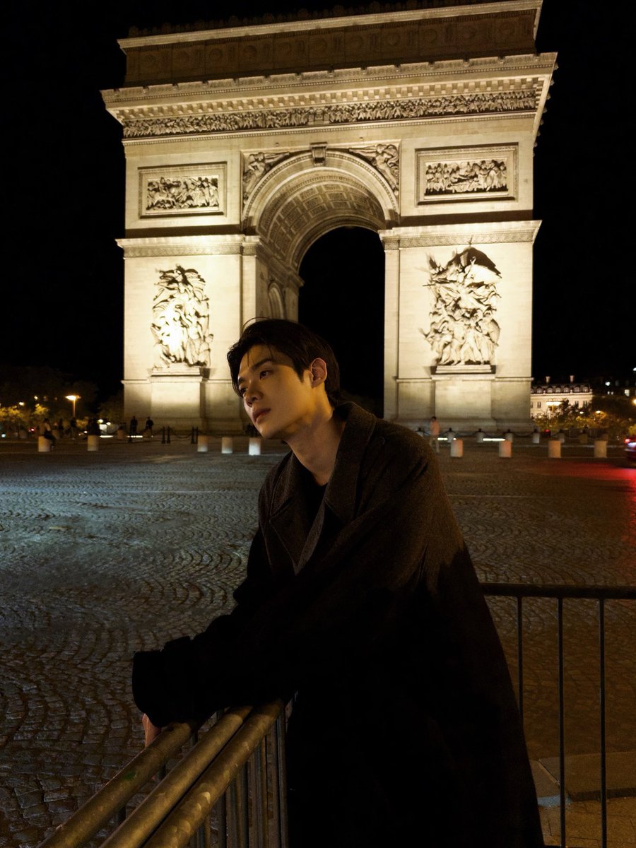 iiceeiei_'s tweet photo. เกินไปพี่!!! หล่อวัวตายควายล้มอะ หล่อส*สเพคะมากเลยค่ะ 

#KIMYOONSIK #김윤식 🐶 https://t.co/hI8EJnQSWj