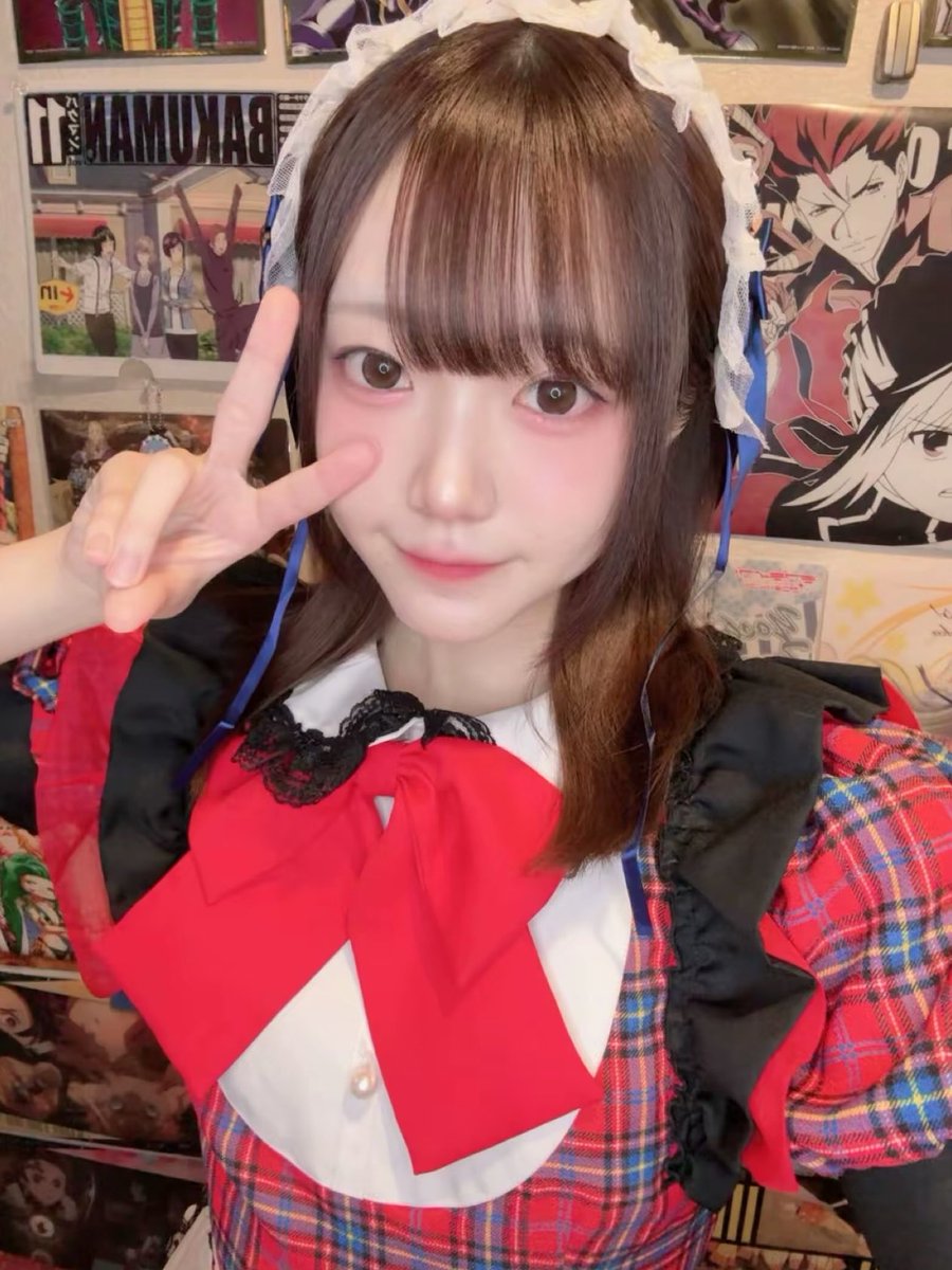 guild_sio's tweet photo. メイドいます🎀💙
18.5-23まで！るなさんとお揃いヘアドレス付けて待ってますᐢ ̥_  ̫ _ ̥ᐢ♡
@tokyoguild004 https://t.co/F6r61UsMnR
