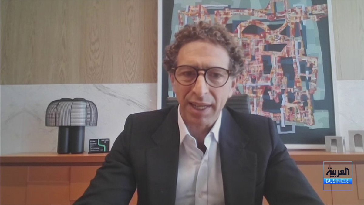 الهيئة العامة للرقابة المالية في مصر تعتمد نشرة الطرح العام والخاص لشركة MNT حالاً. المؤسس والرئيس التنفيذي لشركة MNT منير نخلة: الشركة تقدم خدمات مالية غير مصرفية بمحفظة تقارب مليار دولار. لدينا مليوني مستخدم و1.3 مليون عميل حصل على تمويلات من الشركة. انخفاض الطرح 5% عن السعر العادل وأقل بكثير من تقارير المحللين وقيمة الشركة أعلى بكثير بالنظر للتحليلات. الطرح ليس تخرجاً، وسيُعاد ضخ أكثر من نصف الحصيلة في السوق المصرية والباقي سيتم استثماره إما في تركيا أو في الخليج. قيمة الطرح تبلغ 150 مليون دولار وتستهدف الشركة مواصلة النمو في السوق المصري ومضاعفة عدد العملاء. النمو المتوقع للإيرادات بين 25% إلى 30% بشكل مستدام. تم تغطية أكثر من ثلث الطرح عبر البنك التجاري الدولي وصندوق استثماري في لندن وحصة CIB بعد الطرح ستكون أقل من 5% 
