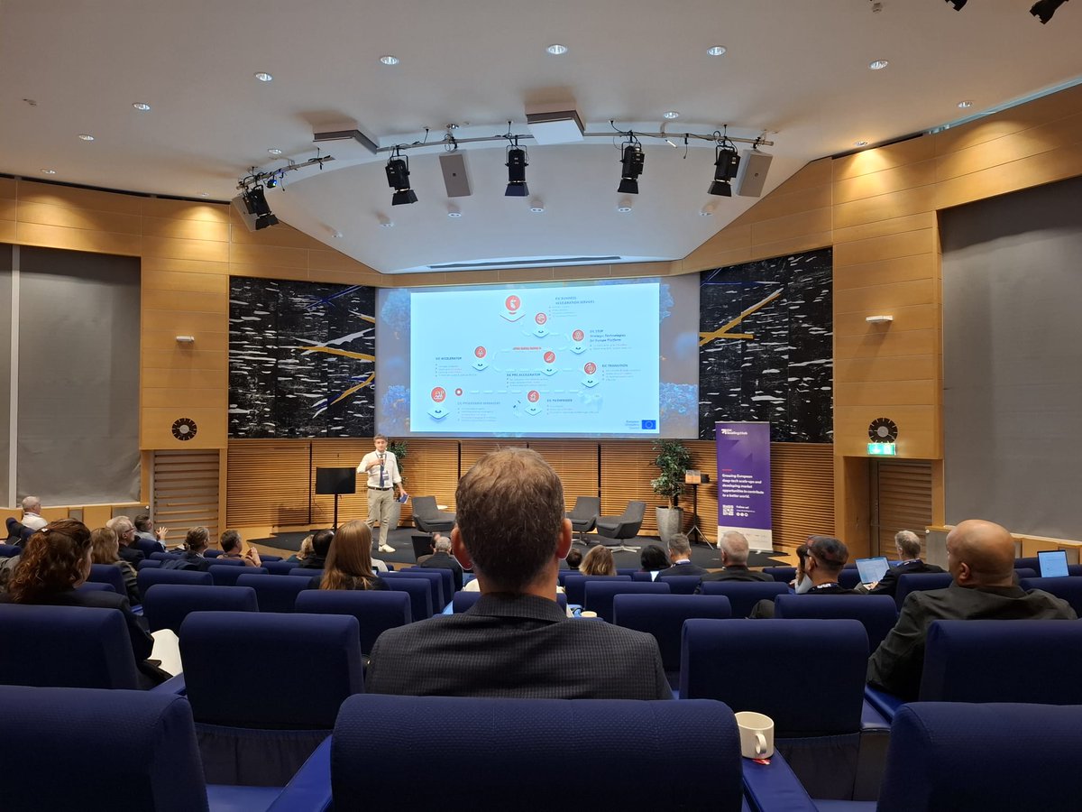 InterlinkedAB's tweet photo. A valuable day at the @ScalingClubEIC Health Roadshow!

Our CEO Katarina Hedbeck presented Interlinked and ReLink, connecting with investors, founders and industry leaders.

Thank you to EIC Scaling Club, @AstraZeneca and @Medtronic  for bringing the community together.

#ReLink https://t.co/ODLIFaft14