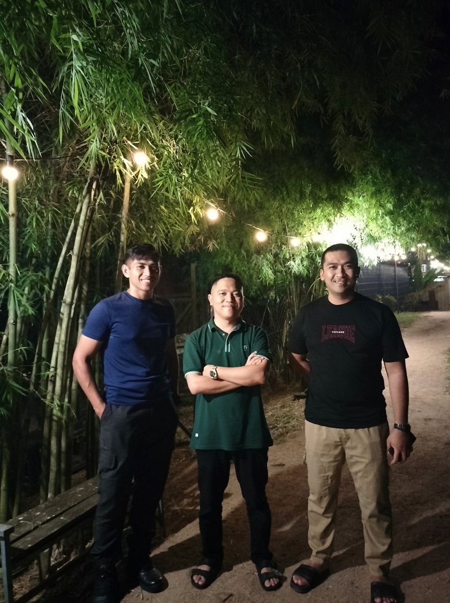 nzzm7O77's tweet photo. 😎🇲🇾
laman belakang https://t.co/y1YlSx6i8a