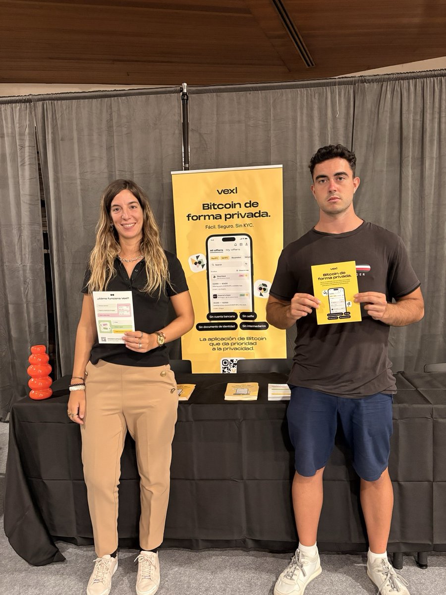 vexl's tweet photo. Three days at @wobitcoin – what a weekend 🔥

Great to see more and more Bitcoiners who care about keeping Bitcoin private, peer-to-peer, and in our own hands.

Madrid, thanks for stopping by our booth and joining our keynote 🇪🇸 And thanks @wobitcoin for having us.

Hasta la próxima ⚡️