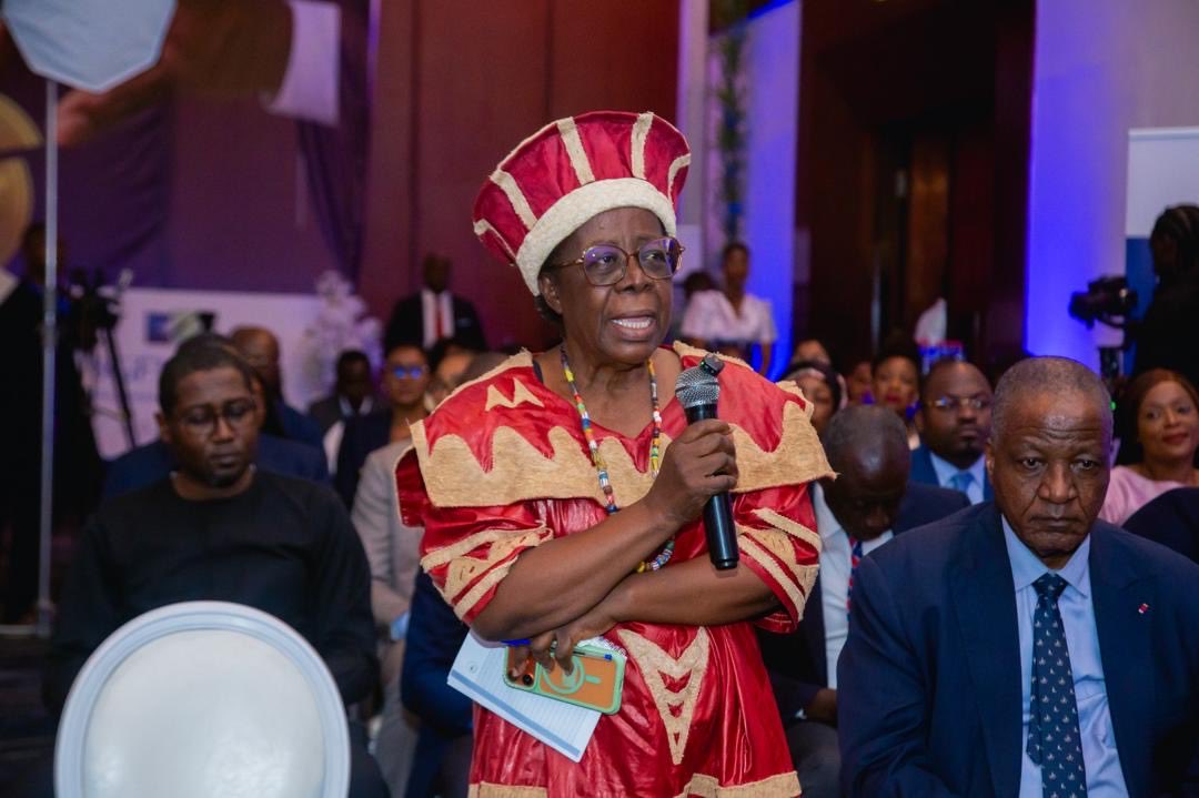 BGFIBOURSE2024's tweet photo. Investor Meeting

Le top départ a été donné hier à Yaoundé, au Hilton Hôtel, par M. Henri-Claude OYIMA, President Directeur Général du Groupe BGFIBank.

Une participation massive et des échanges des plus enrichissants, qui montrent à suffisance l'intérêt que portent les investisseurs au Groupe BGFIBank, et la forte attractivité de l'institution qui a notamment fait part d'un ambitieux plan de conquête de nouveaux territoires.

Retour en images.
