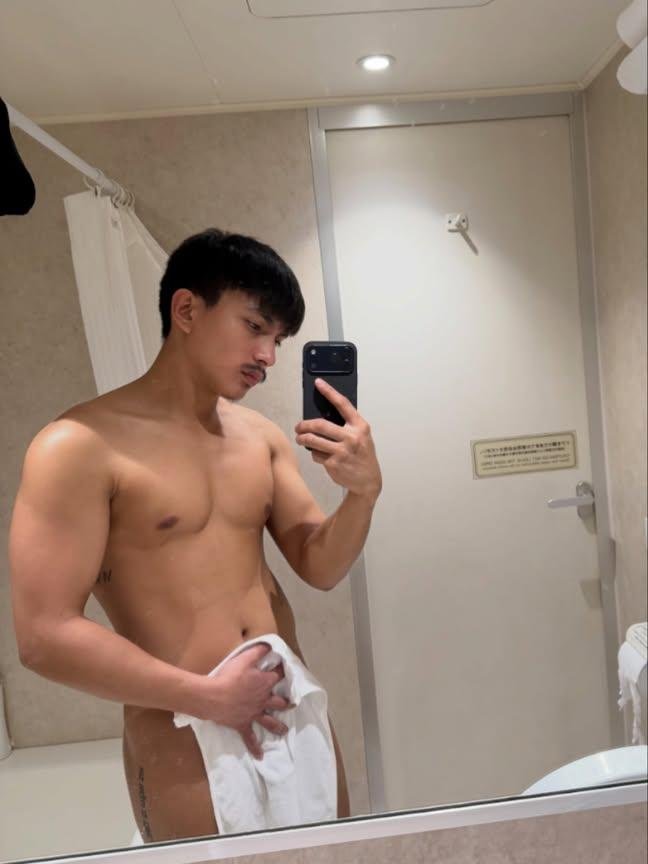 markjakul's tweet photo. Tara date tayo tapos papasok ko sa butas moto ng sagad !

Message moko sa datings apps na gamit ko now maraming pa titi dito ! Register na 👇

https://t.co/EGyWkuW9rX
https://t.co/EGyWkuW9rX https://t.co/hTimxQEucQ