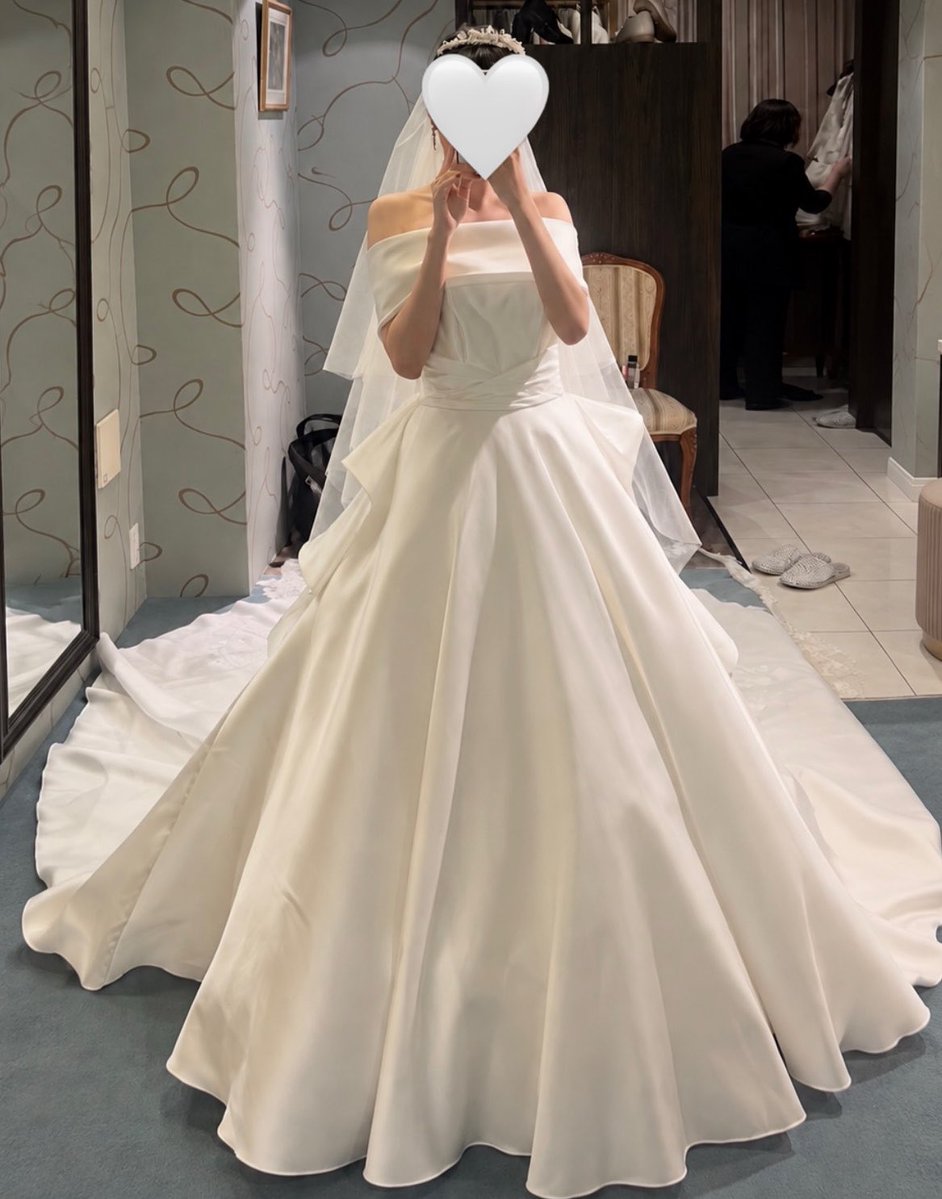 rara___chi's tweet photo. 結婚式に向けて15kg痩せた新婦の本気
薬に頼ったけど3ヶ月で人生変わりました

⬅️ビフォー　　　　　　　　アフター➡️ https://t.co/kv4RxxkM4F
