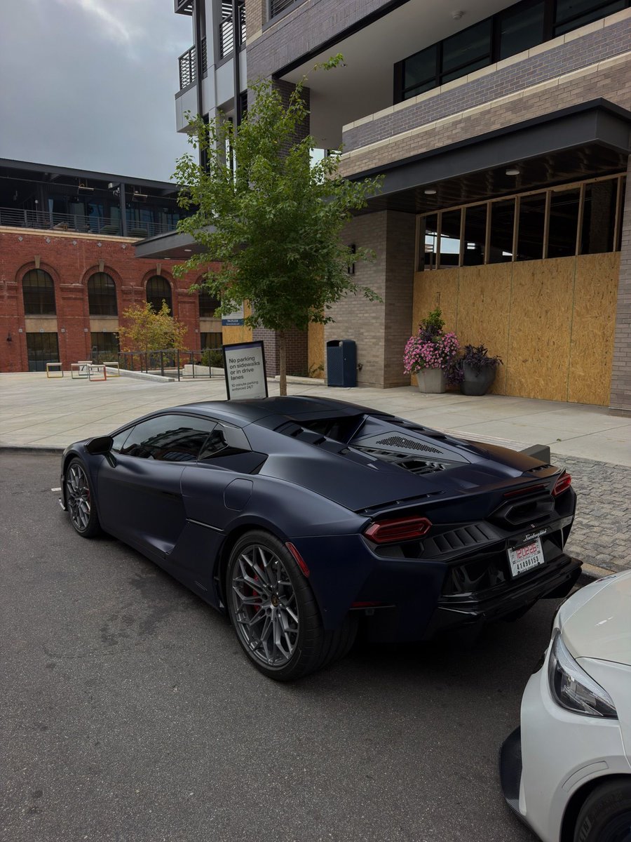 TheAutoHub's tweet photo. Lamborghini Temerario https://t.co/zDpcXxsyi2