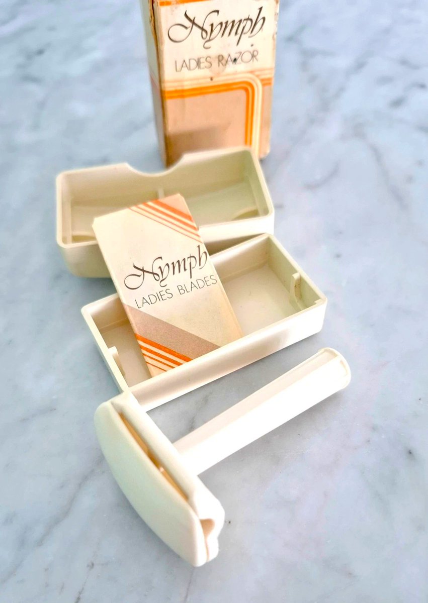 ValRubylane's tweet photo. NYMPH LADY SHAVING RAZOR white SET in Travel box with new blade Original England 1950s
https://t.co/rSR9mLbeTD
FREE SHIPPING with tracking number! ON SALE Now!
Come visit us: VALANDIASHOP @RubyLane Or click on the link above
#razor #nymph #shaving #nymphrazor #travelrazor https://t.co/GMgqO7Oy1T