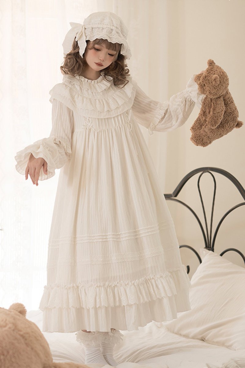 LilyBlack_shop's tweet photo. 🧸🤍ベビーボンネット付き純白ドールワンピ🤍🧸 https://t.co/H7kFaSTInr