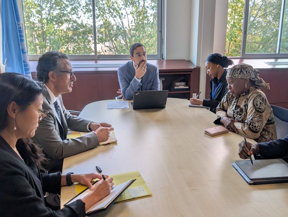 nalfayez's tweet photo. As the @UNESCO Executive Board begins, I welcomed Ambassador Hajo Sani, who serves as Chair of the Programme and External Relations Commission. We agreed that this session is a key moment to demonstrate how the Culture Sector delivers #ForThePeople through cross-sectoral action. https://t.co/vUidwxpHBZ
