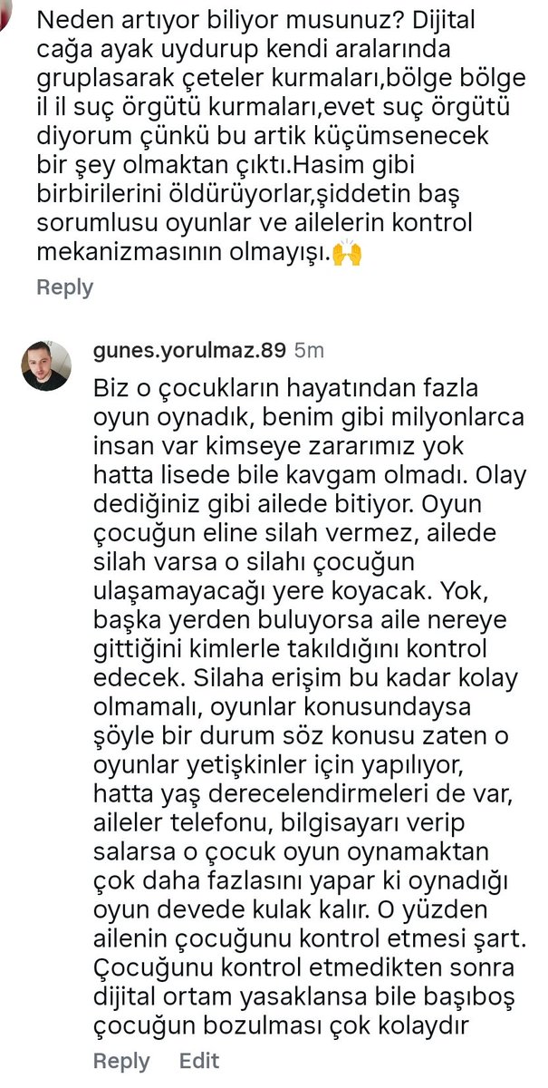 rnguny's tweet photo. Hala oyunları suçluyorlar, hangi birine laf anlatacağımızı şaşırdık.

#OYUNUMADOKUNMA 
#SosyalMedyamaDokunma https://t.co/p885PSzTA9
