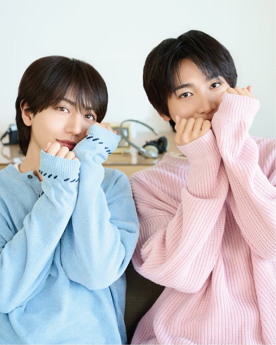 ReWEAR_Laundry's tweet photo. ／
ReWEAR×長野凌大さん＆桜木雅哉さん
相棒と一緒に過ごす
新品級な感動キャンペーン開催中👕
＼

ドンキホーテ限定パッケージが新発売🍭✨
-------------------------------
ふわりと甘くほろ苦い
とろけるような至福の時間
【ビターキャラメル＆ピンクペッパーの香り】
-------------------------------
キャンペーンのご購入対象商品になります💙🩷

店頭でぜひチェックしてみてください📌

応募方法はこちら
🔗https://t.co/ruNdy37XPP