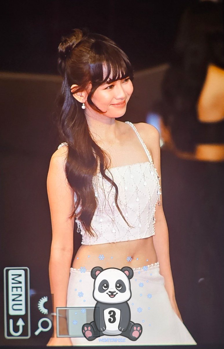 WinterSmile_3 tweet picture