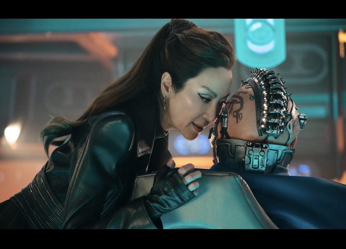 BiigKhalifa's tweet photo. “IF AN AI COULD TRULY LUV YOU WOULD YOU LUV IT BACK?”

BLADE RUNNER 2099 

The most interesting question isn’t whether artificial beings can look human
It’s whether they can feel human
Imagine knowing someone isn’t human, their luv feels more real than anythin you’ve experienced https://t.co/zIORjpRL38