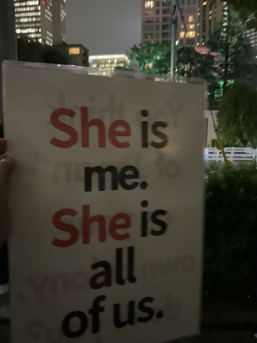 indigorosa33's tweet photo. アメリカ大使館前
#日米地位協定
#殺人事件 https://t.co/eKcApwD3cI